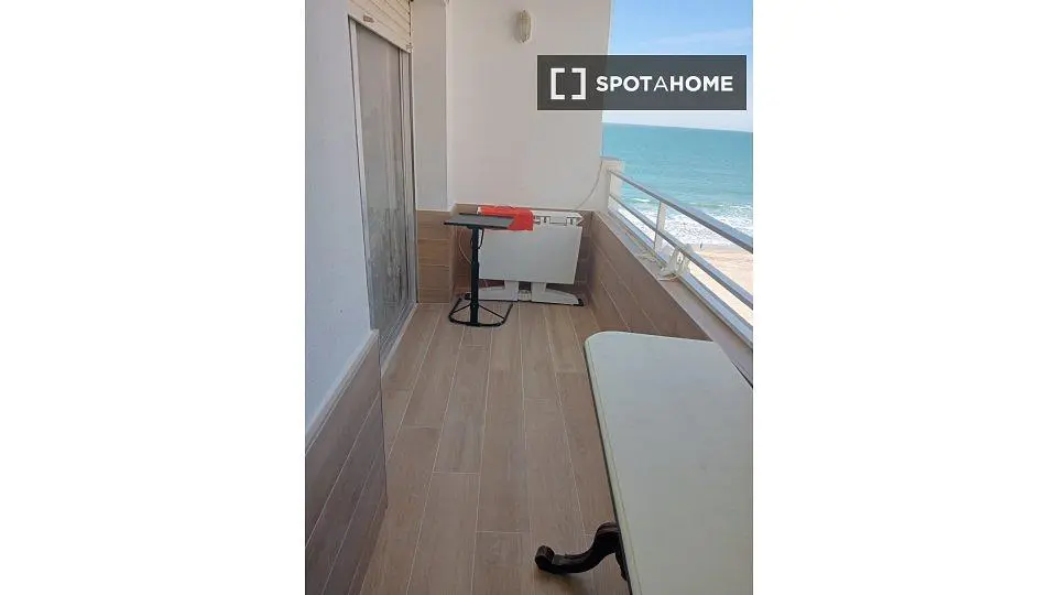 Хол