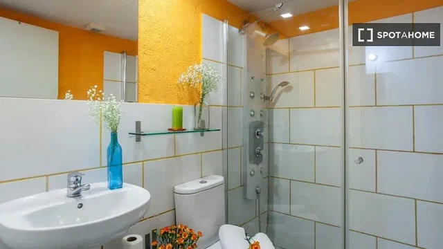 Хол
