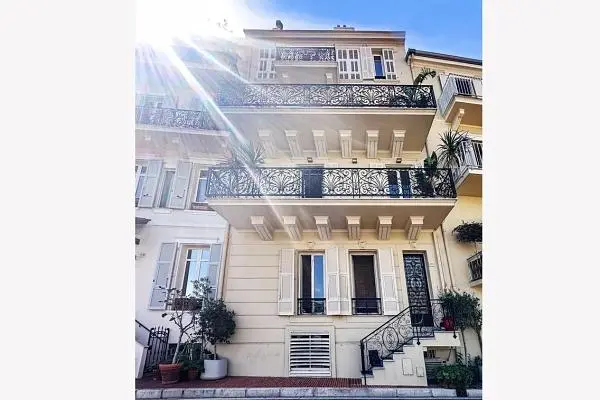 Σαλόνι