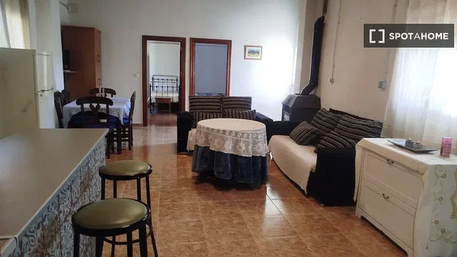 Хол
