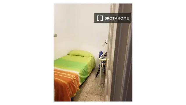 Хол