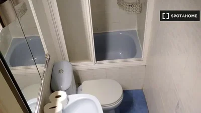 Хол