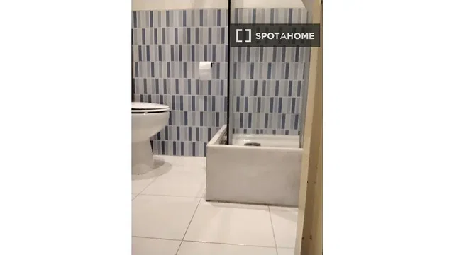 Хол