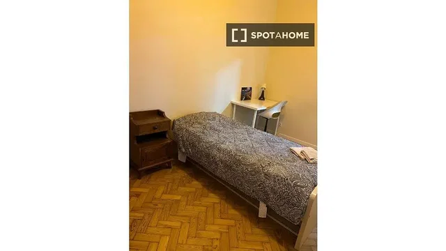 Хол