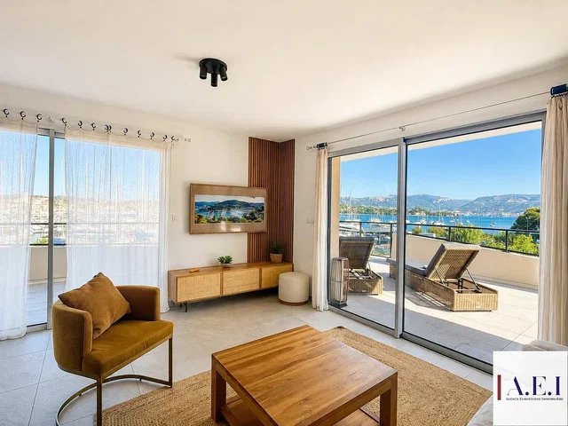 Σαλόνι