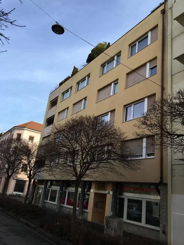 Хол