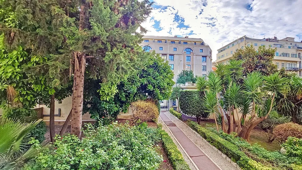 Σαλόνι