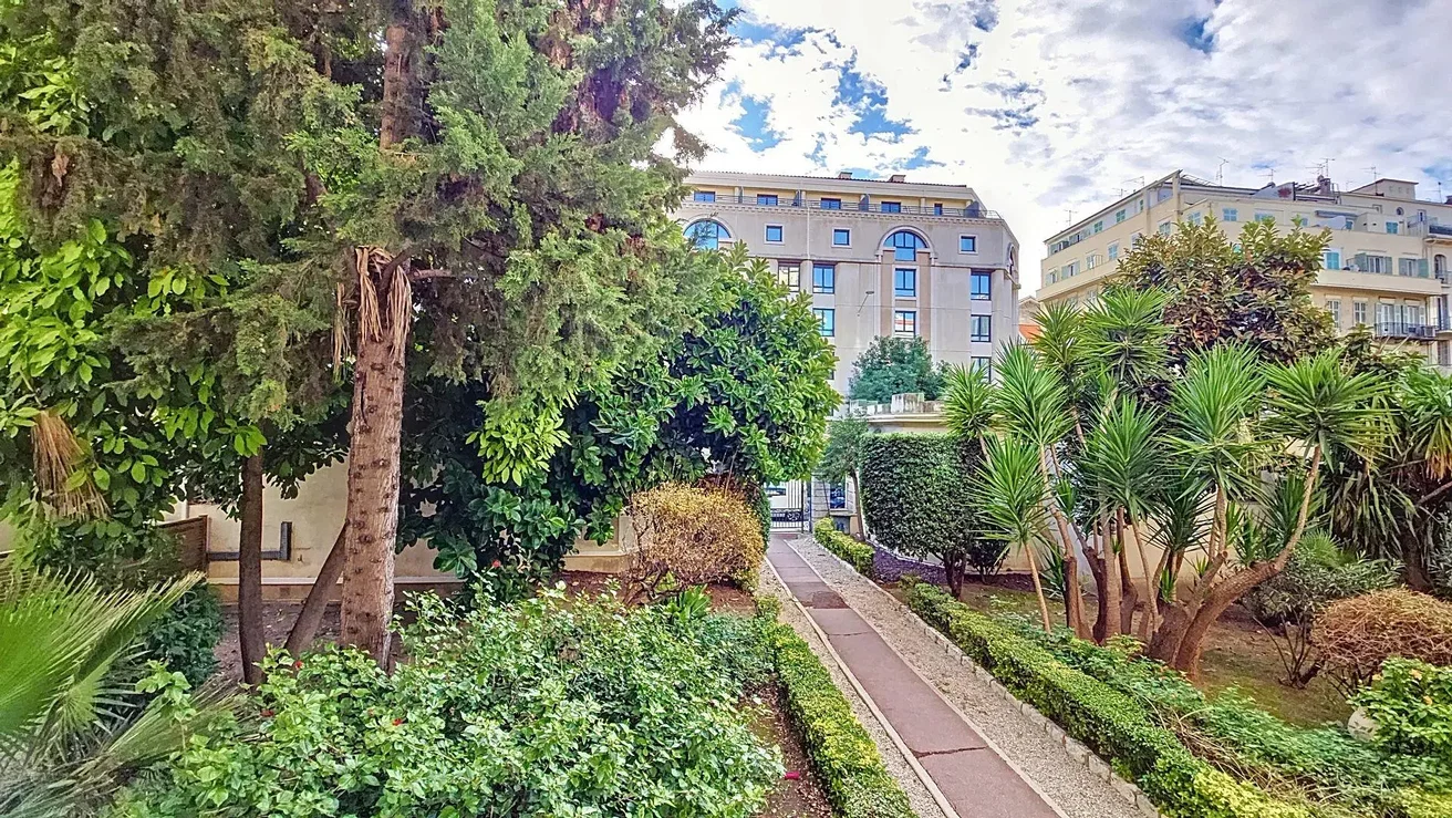 Σαλόνι