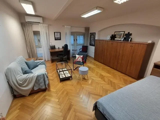 Σαλόνι