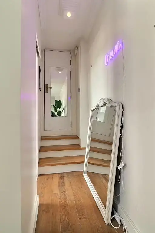 Хол