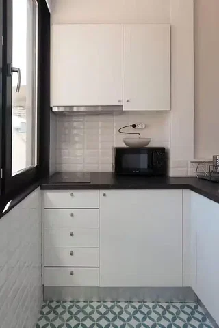 Хол