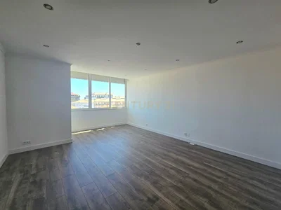 Хол