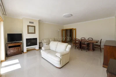 Хол