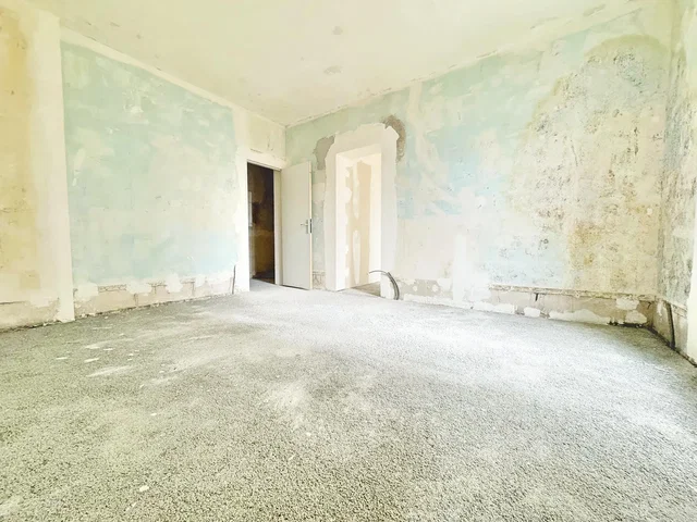 Хол