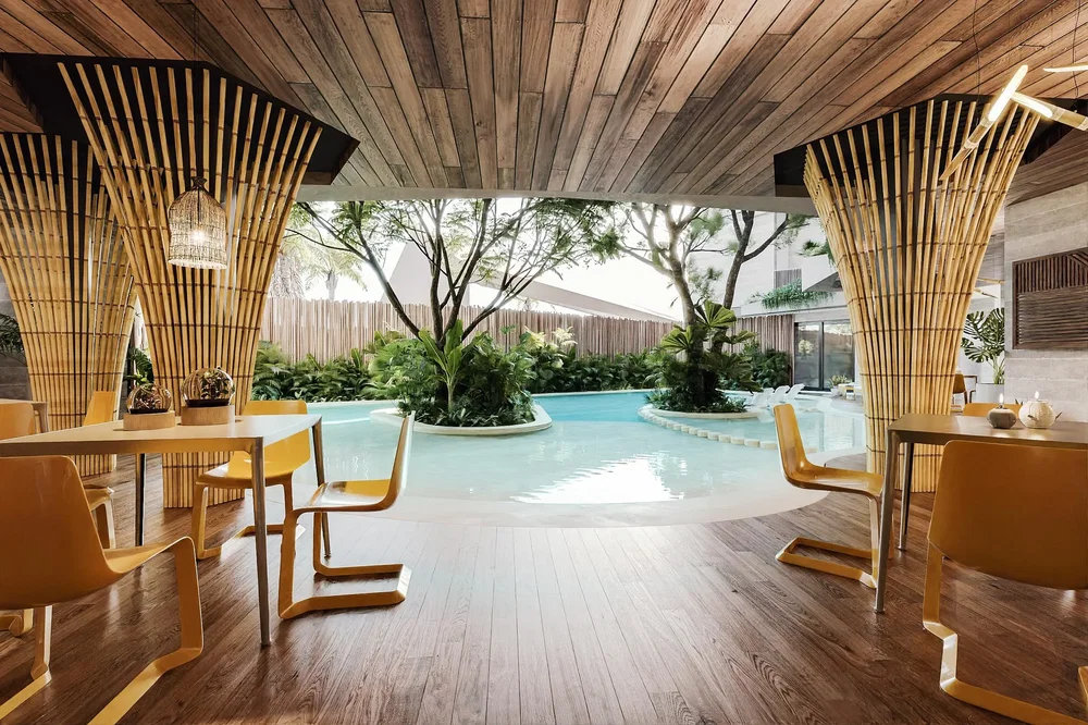 Хол