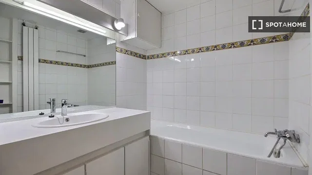 Хол