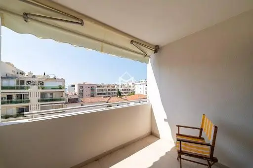 غرفة معيشة