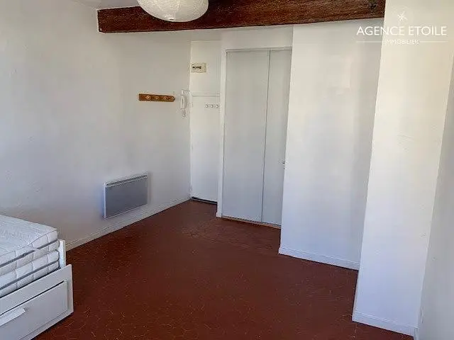 Хол
