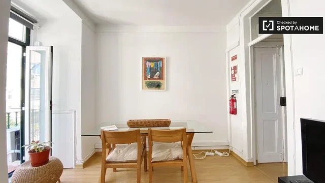 Σαλόνι