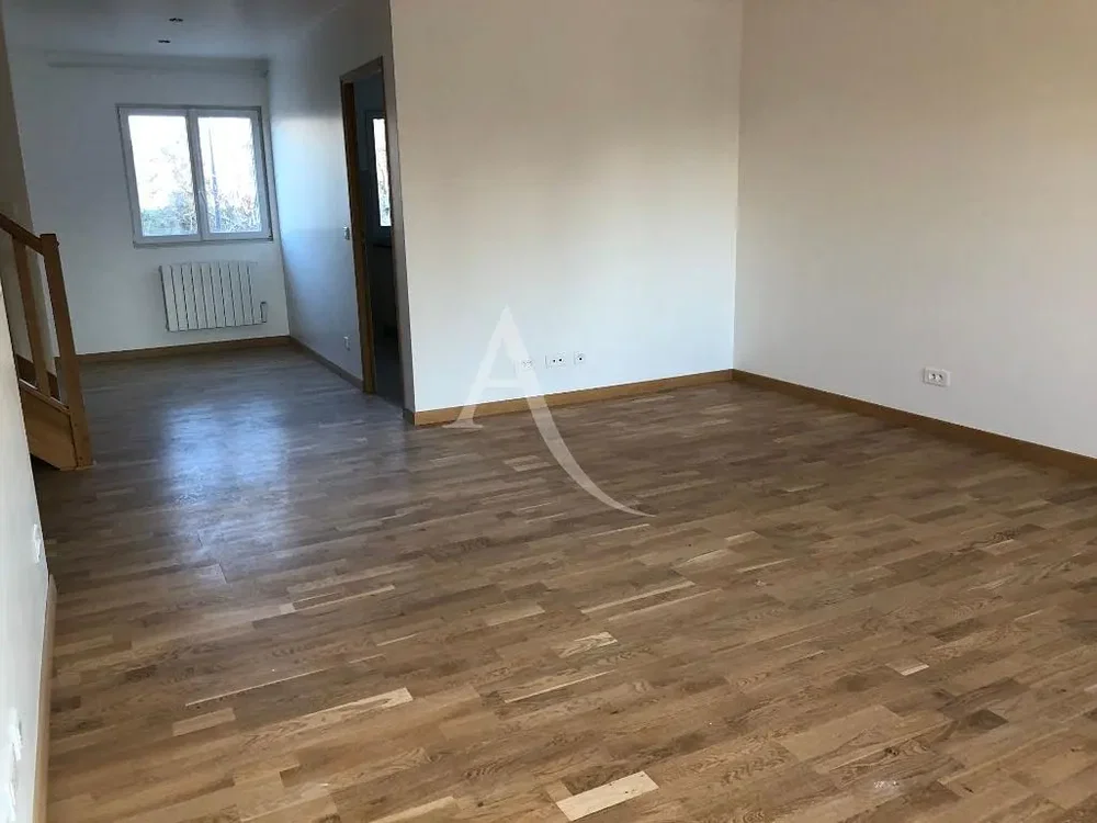 Хол