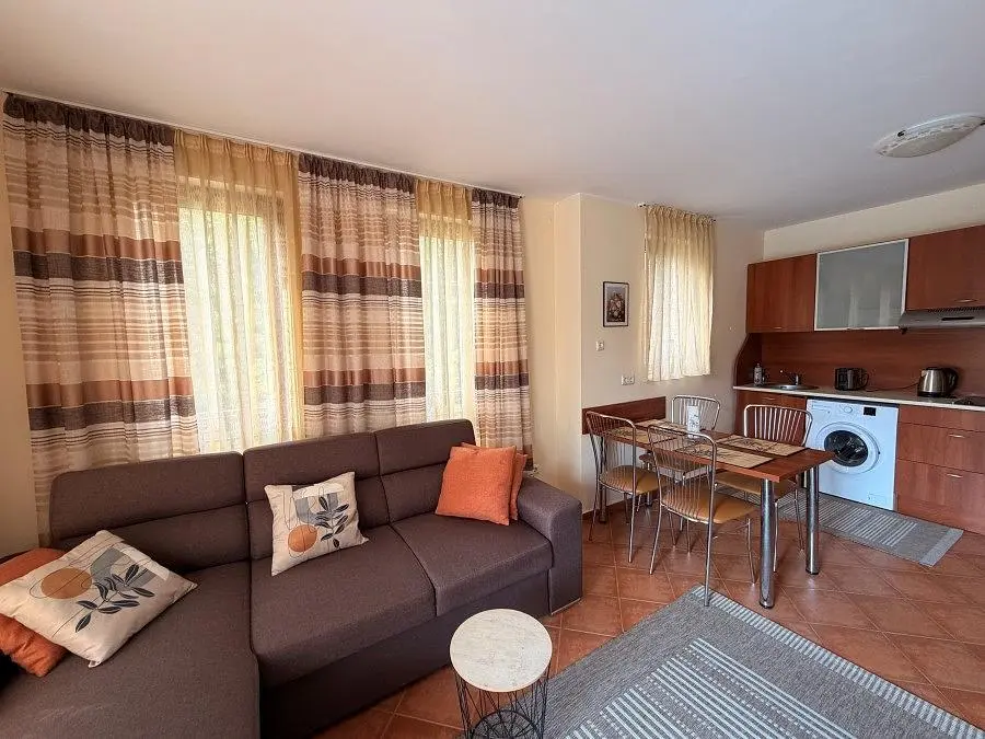 Хол