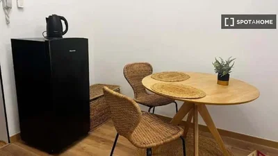 Хол