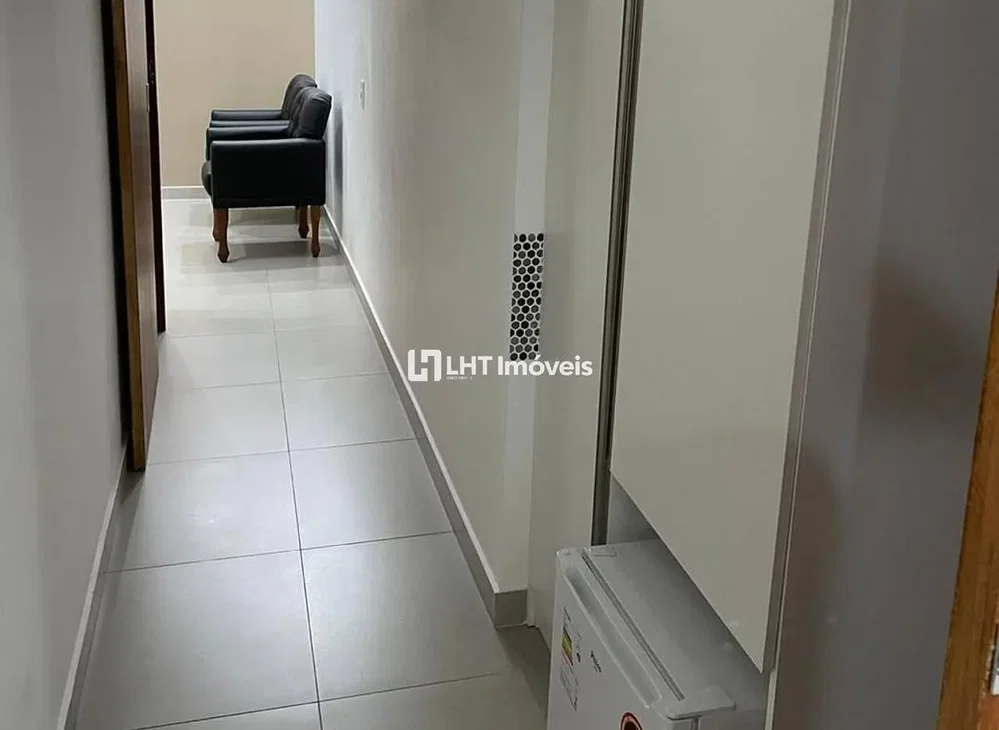 أخرى