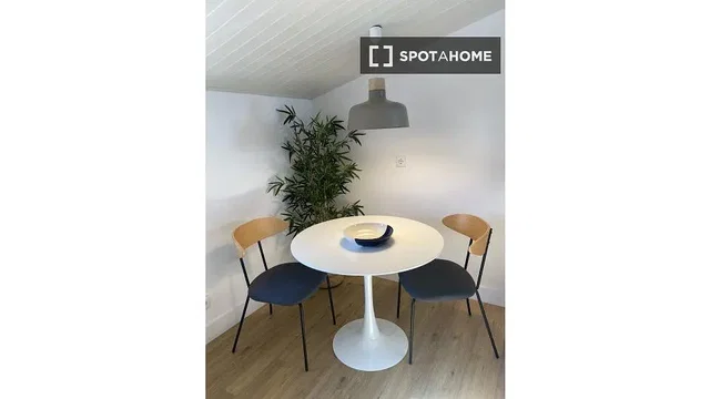 Σαλόνι