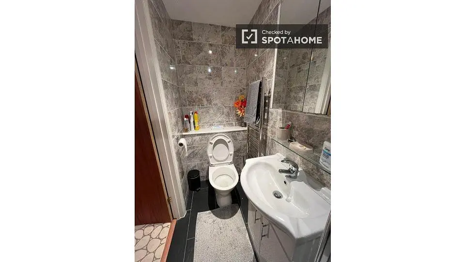 Хол