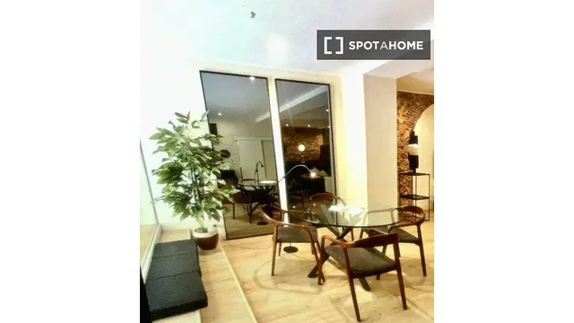 Σαλόνι
