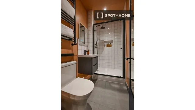 Хол
