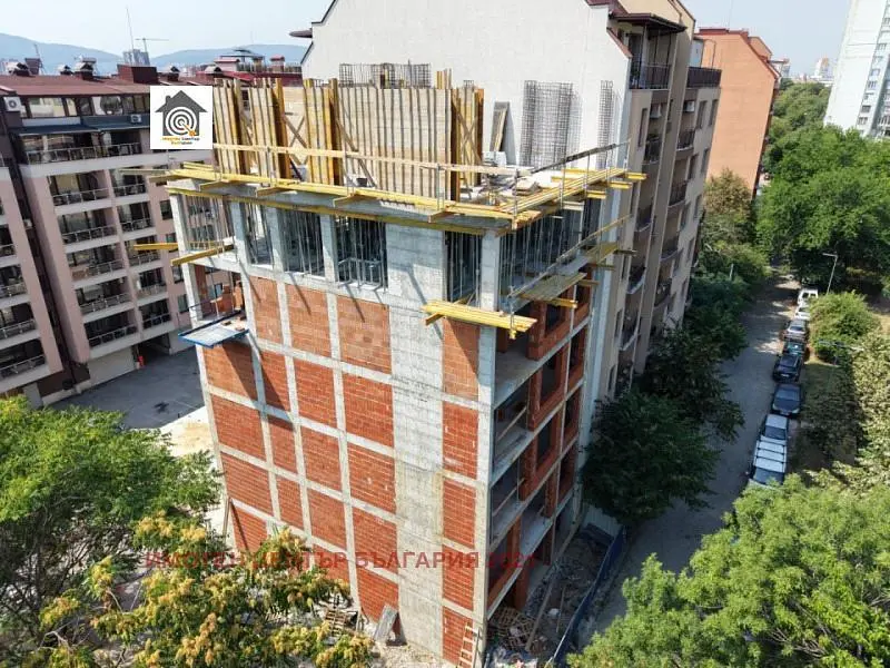 Хол