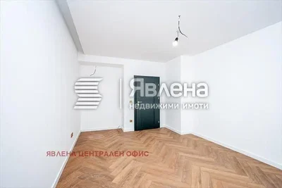 Хол