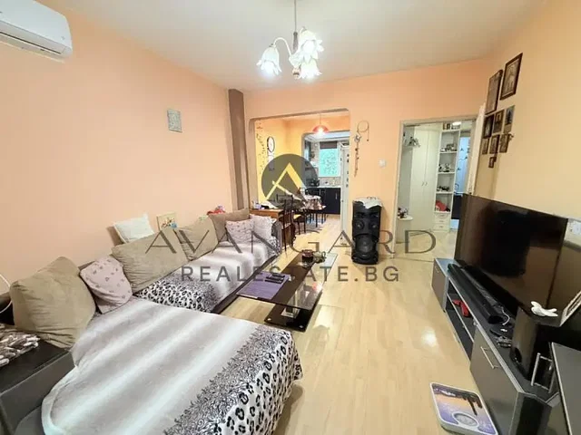 غرفة معيشة