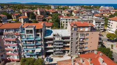 Хол