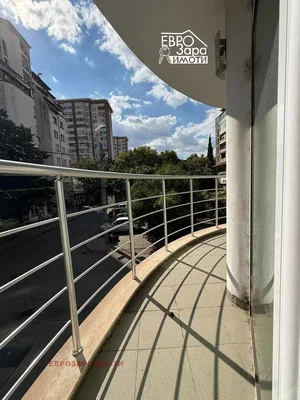 Хол