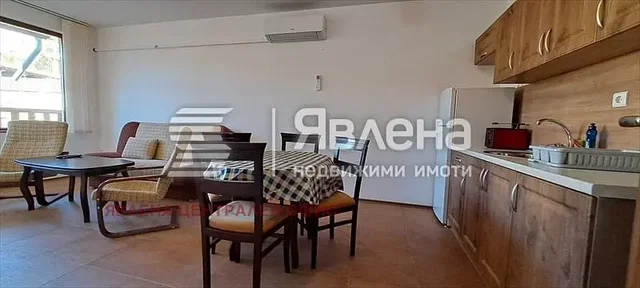 Хол