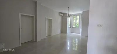 Хол