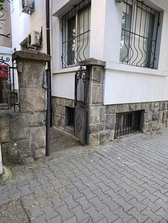 Хол