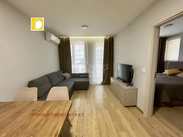 Хол