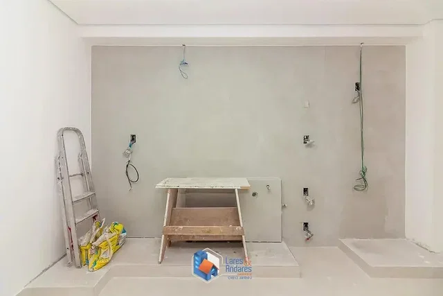أخرى