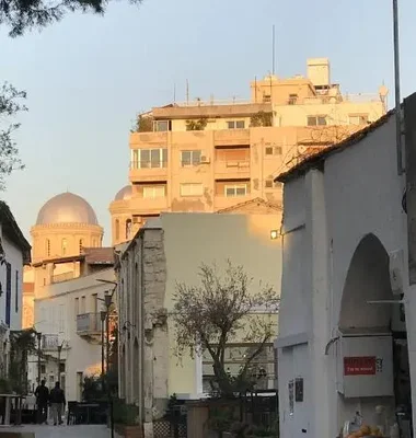 أخرى