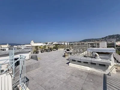 Otro