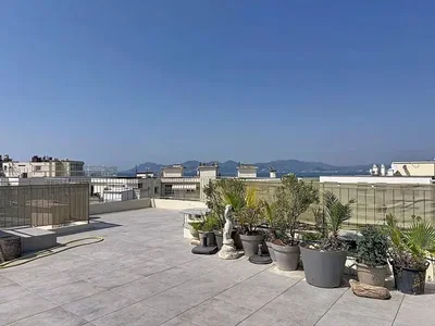Otro