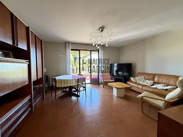 Otro