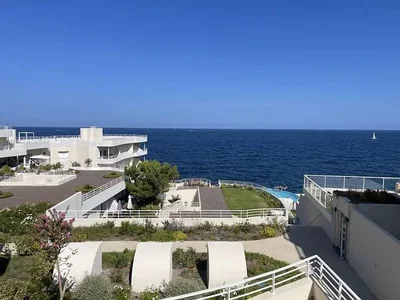 Otro