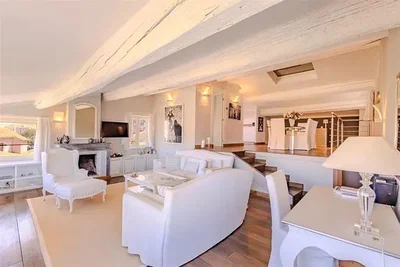 Otro