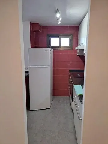 أخرى