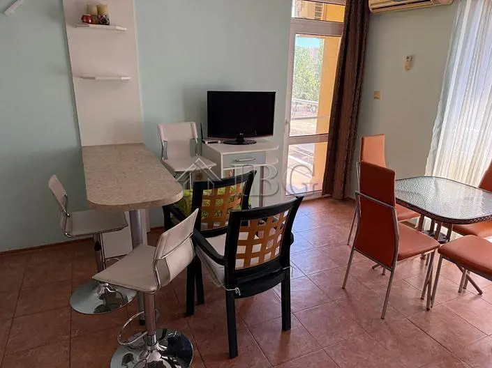أخرى