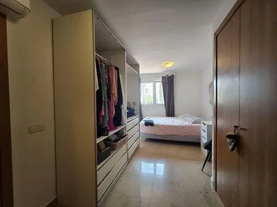 أخرى